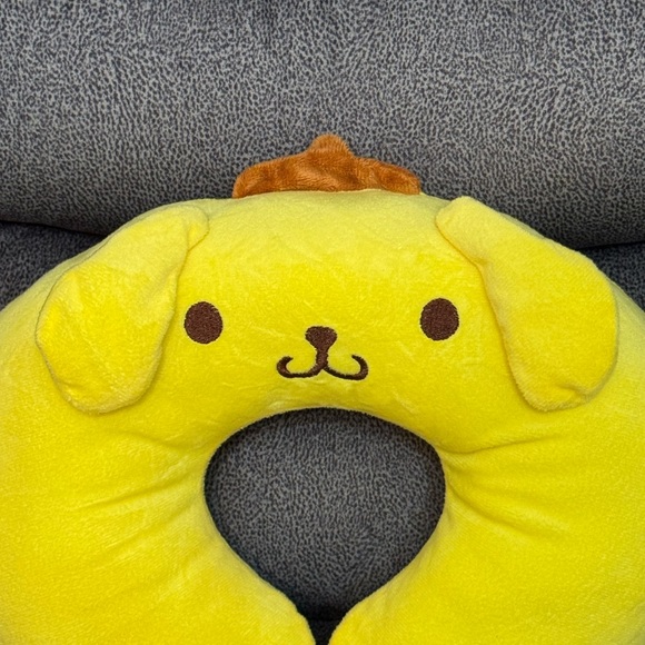 Pompompurin Travel Neck Pillow - Picture 6 of 7